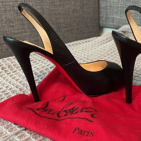 Christian Louboutin Black  Leather  Peep Toe Slingback Sandals 40.5 - Picture 9 of 12